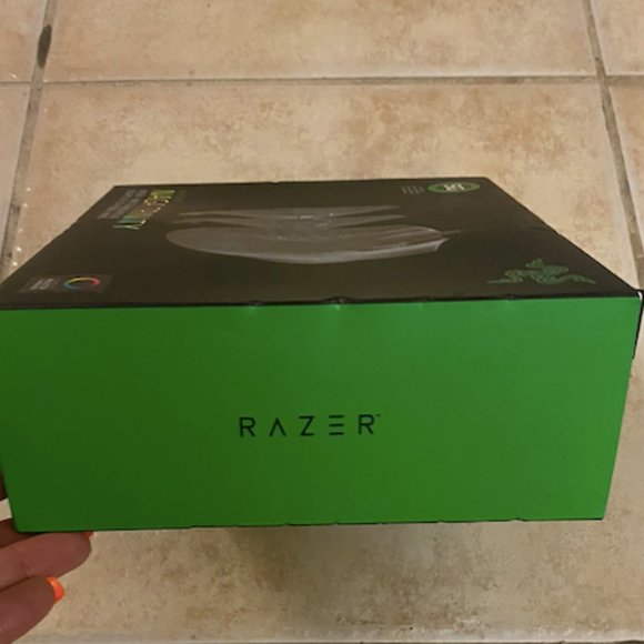 Razer: NAGA Trinity 1600dpi ergonomic MOBA/MMO gaming mouse - Picture 3 of 4